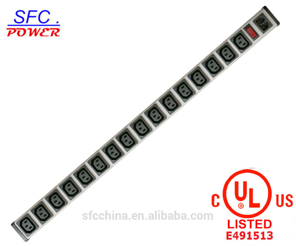 IEC 60320 C13 C14 PDU POWER STRIP Smart 16 Outlet Power Strip Bar For Network Cabinet , Multiple Electrical Outlets